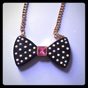 Betsey Johnson bow tie necklace